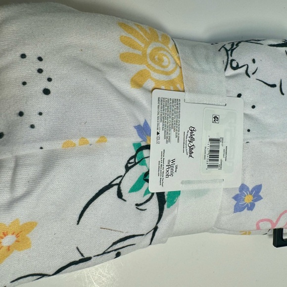 NWT. Disney Winnie the Pooh Women’s Sleep or lounge Pants, Size 2X or 3X avlb - Picture 5 of 9